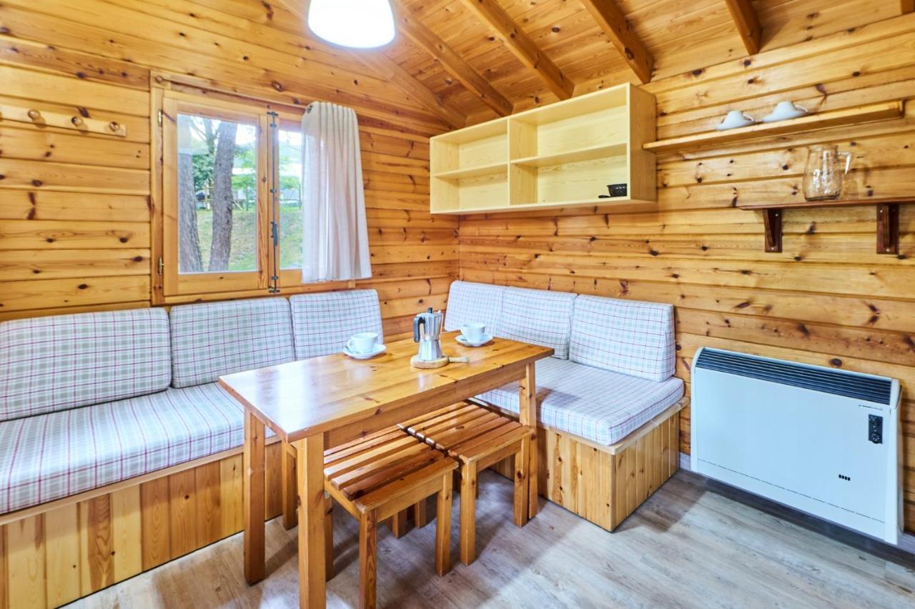 Camping Fontfreda Castellar del Riu Buitenkant foto
