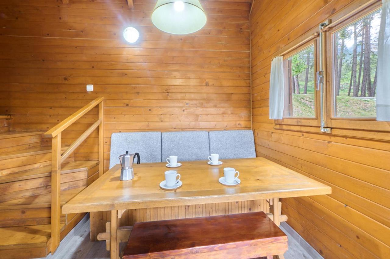 Camping Fontfreda Castellar del Riu Buitenkant foto