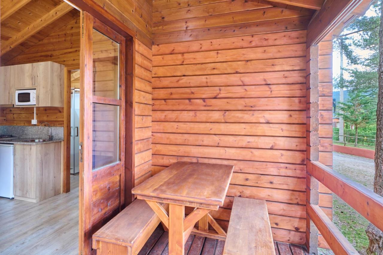 Camping Fontfreda Castellar del Riu Buitenkant foto
